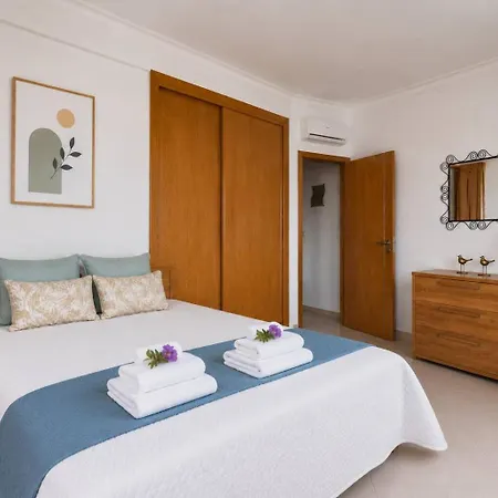 Appartement - Rosa Jardim 3 Quartos By Glenge